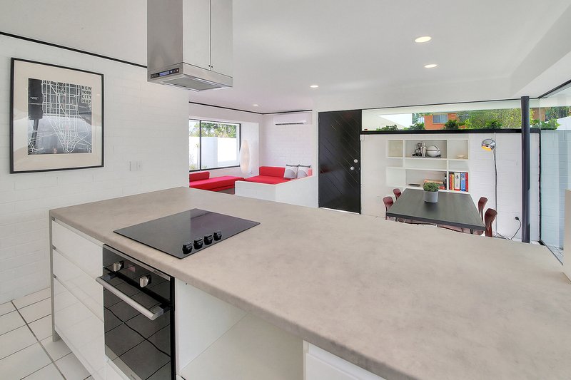 Photo - 6A Redpath Street, Wishart QLD 4122 - Image 12