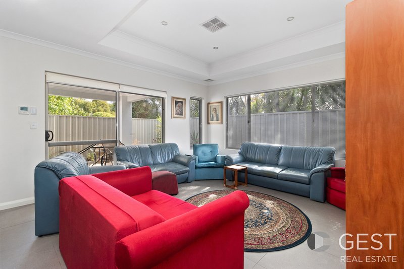 Photo - 6A Rokeford Way, Morley WA 6062 - Image 8