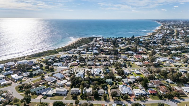 Photo - 6A Sandra Street, Falcon WA 6210 - Image 20