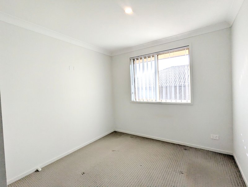 Photo - 6A Slate Street, Gillieston Heights NSW 2321 - Image 8