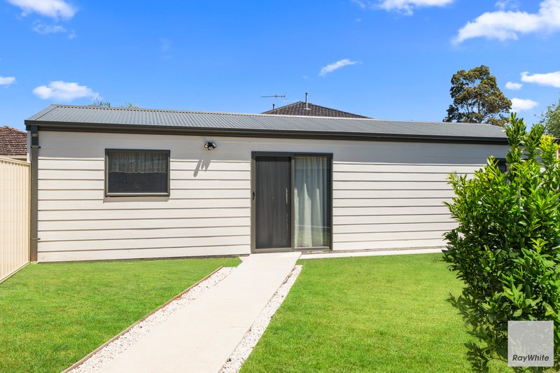 Photo - 6a Sobar Court, Keilor Downs VIC 3038 - Image 3