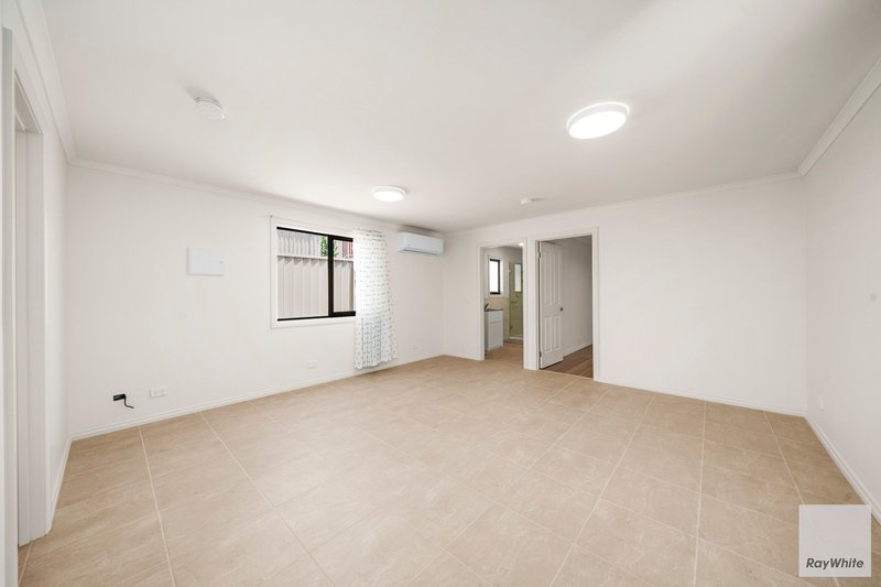 Photo - 6a Sobar Court, Keilor Downs VIC 3038 - Image 5