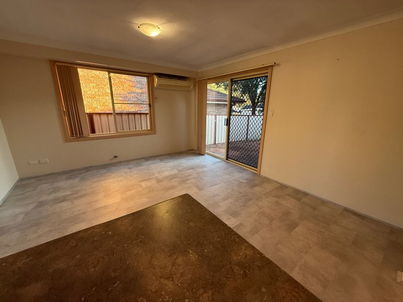 Photo - 6A Tarago Place, Prestons NSW 2170 - Image 5