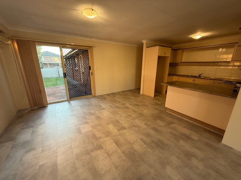 Photo - 6A Tarago Place, Prestons NSW 2170 - Image 6