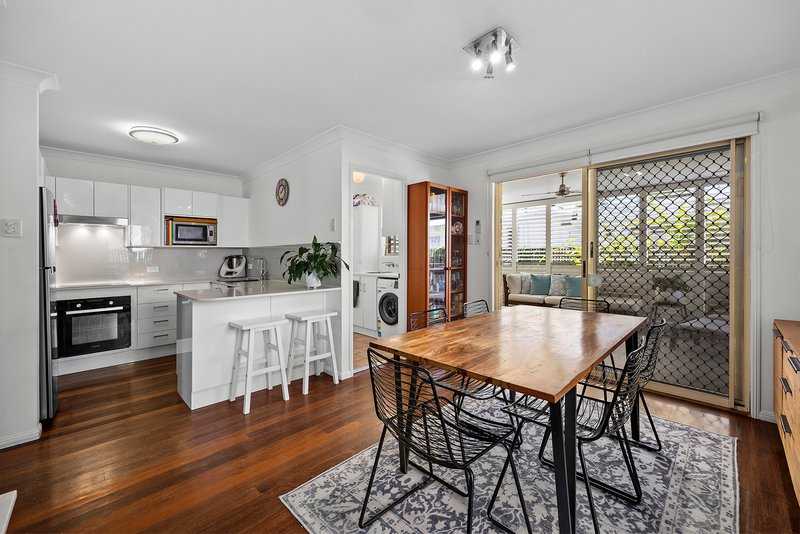Photo - 6a Wordsworth Street, Norman Park QLD 4170 - Image 1
