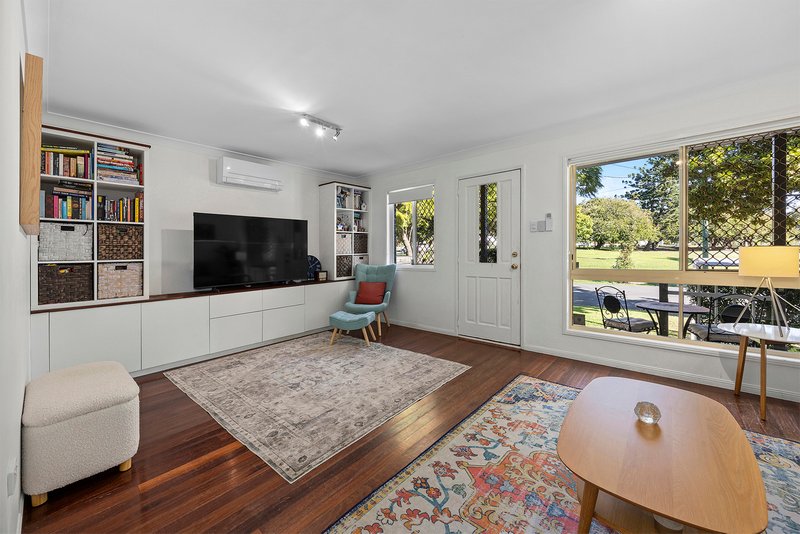 Photo - 6a Wordsworth Street, Norman Park QLD 4170 - Image 5