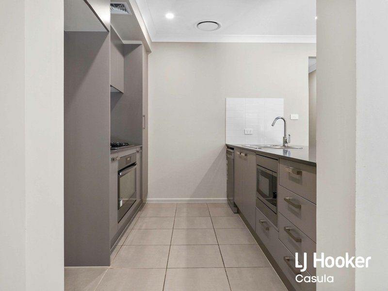 Photo - 6B Aqueduct Street, Leppington NSW 2179 - Image 4