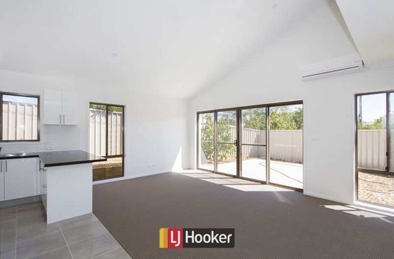 Photo - 6B Bednall Place, Mckellar ACT 2617 - Image 16