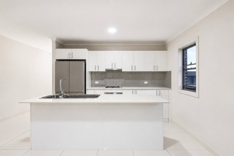 Photo - 6B George Street, Guildford NSW 2161 - Image 2