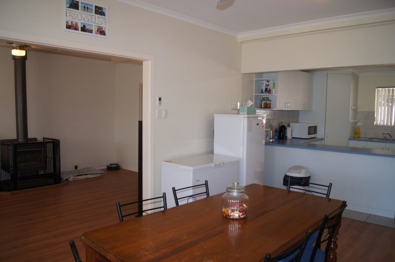 Photo - 6b Hamilton Street, Wallaroo SA 5556 - Image 5