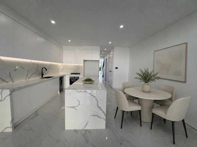 Photo - 6B Malouf Street, Canley Heights NSW 2166 - Image 2