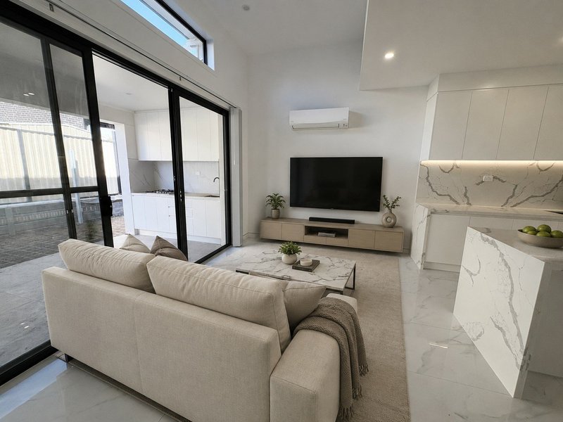 Photo - 6B Malouf Street, Canley Heights NSW 2166 - Image 3