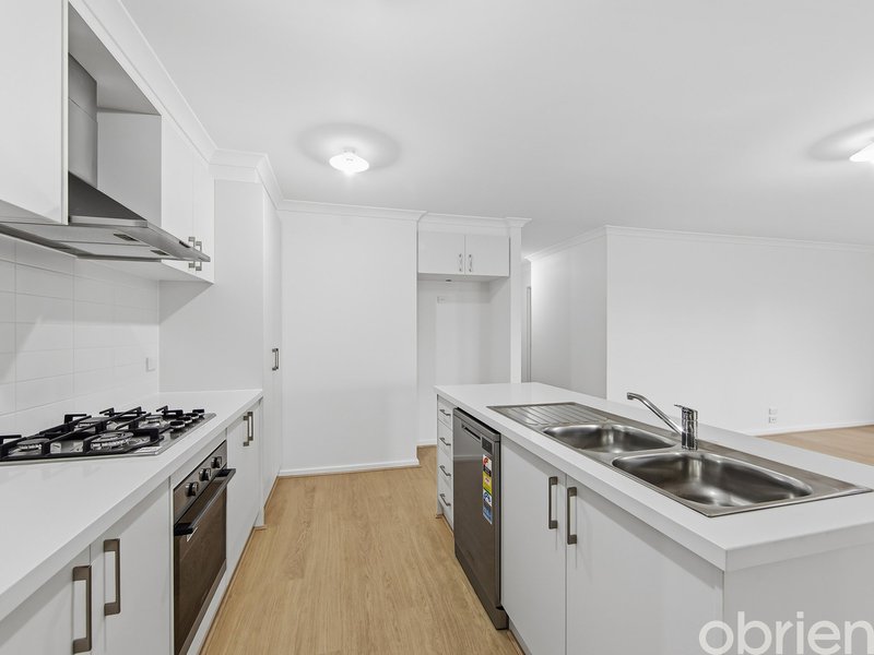 Photo - 6b Moore Street, Maddingley VIC 3340 - Image 10