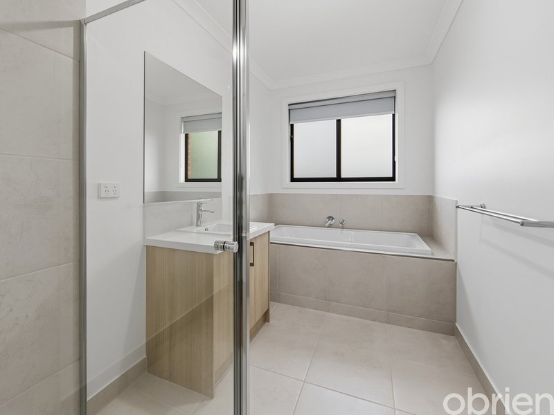 Photo - 6b Moore Street, Maddingley VIC 3340 - Image 12