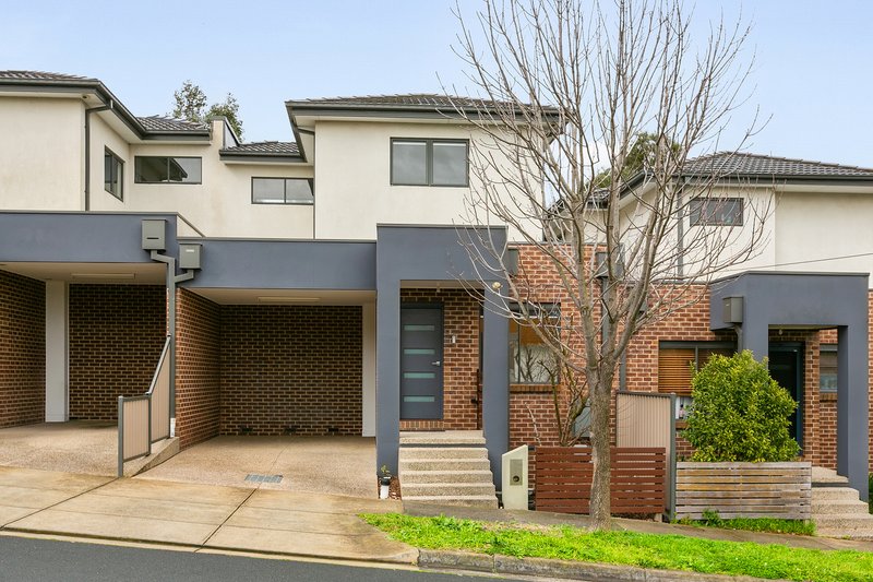 Photo - 6B Oulton Crescent, Reservoir VIC 3073 - Image 1