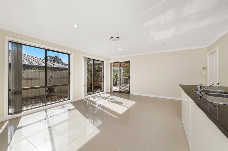 Photo - 6B Sussex Court, Port Macquarie NSW 2444 - Image 4