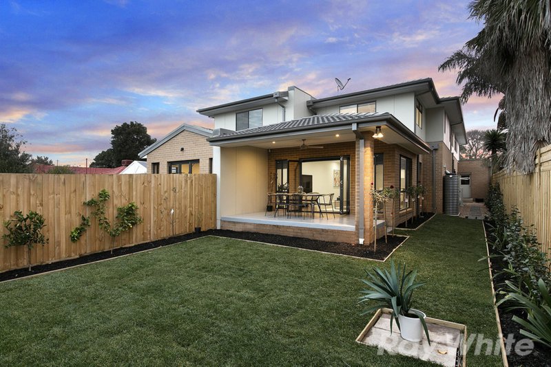 Photo - 6B Tenham Grove, Cheltenham VIC 3192 - Image 17