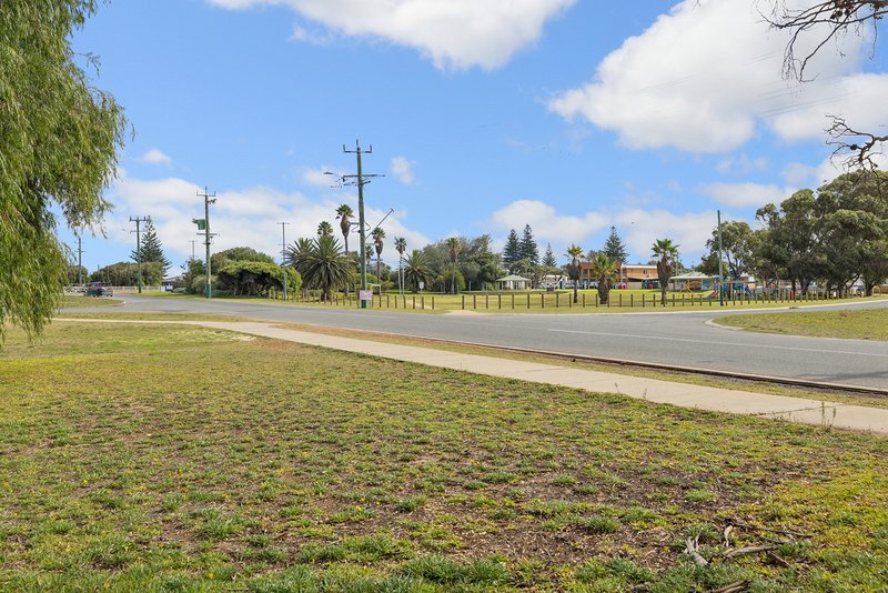 Photo - 6B Walker Avenue, Lancelin WA 6044 - Image 27