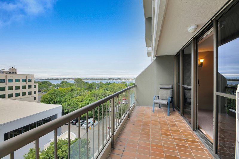 Photo - 6B/10 Marine Parade, Southport QLD 4215 - Image 17