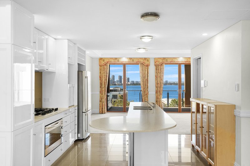 Photo - 6B/73 Mill Point Road, South Perth WA 6151 - Image 3