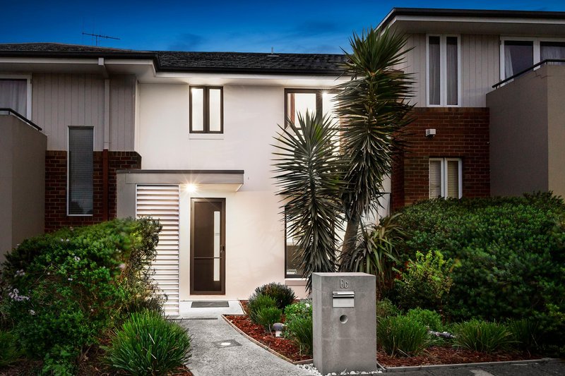 6C Brockhoff Drive, Burwood VIC 3125