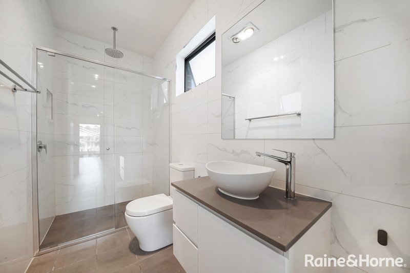Photo - 6C Pardalote Street, Ingleburn NSW 2565 - Image 8