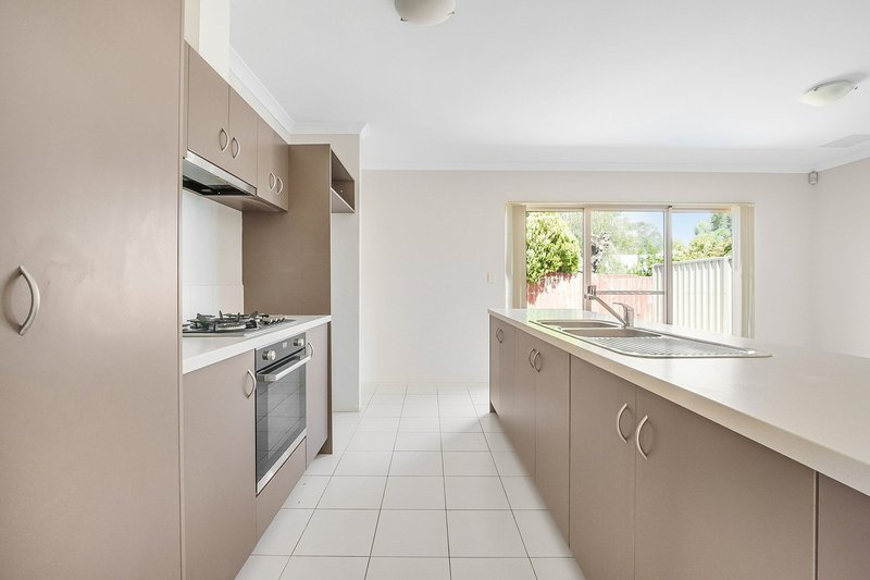 Photo - 6D Messenger Street, Kelmscott WA 6111 - Image 5