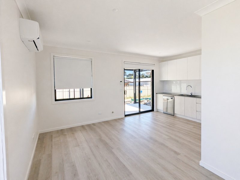 Photo - 6D Wickham Street, Stanford Merthyr NSW 2327 - Image 6