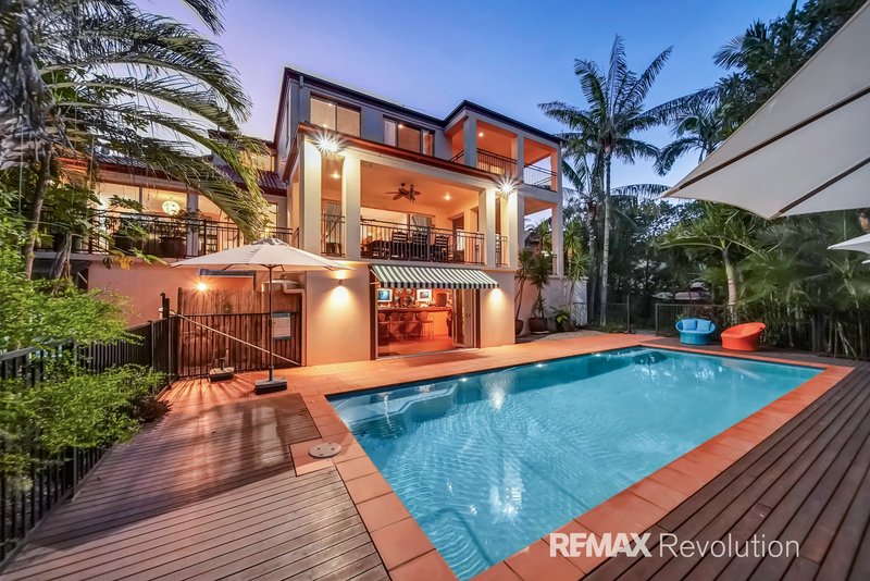 Photo - 7-11 Beagle Street, Shailer Park QLD 4128 - Image 2