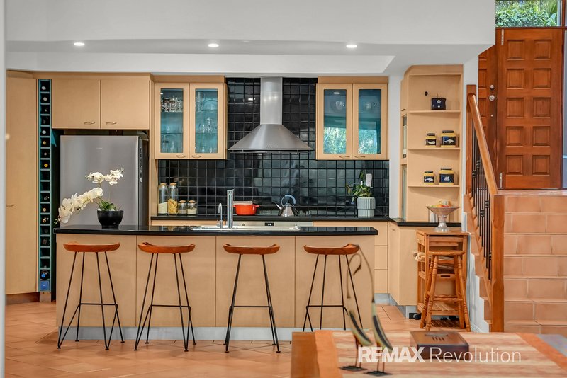 Photo - 7-11 Beagle Street, Shailer Park QLD 4128 - Image 9