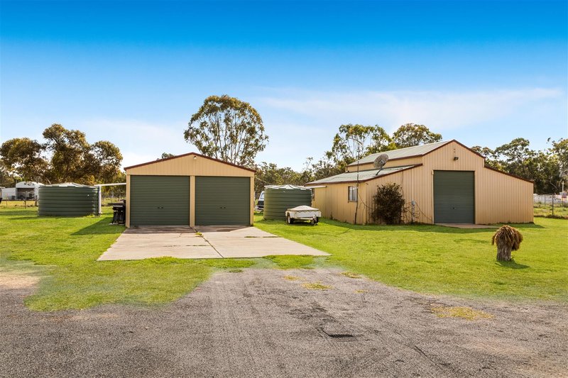 Photo - 7-11 Donald Street, Leyburn QLD 4365 - Image 3