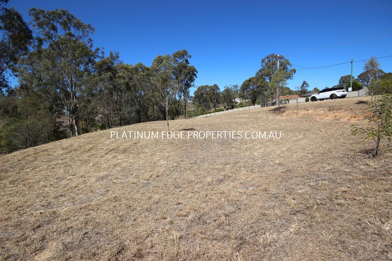 Photo - 7-11 Paine Place, Kooralbyn QLD 4285 - Image 7