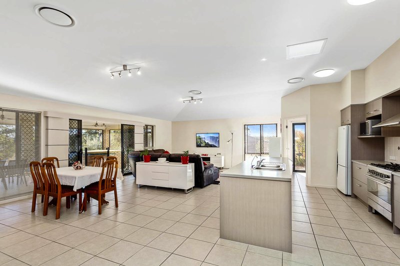 Photo - 7-11 Pink Alder Ct , Flagstone QLD 4280 - Image 4