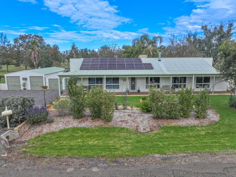 Photo - 7-11 Windsor Street, Forbes NSW 2871 - Image 1