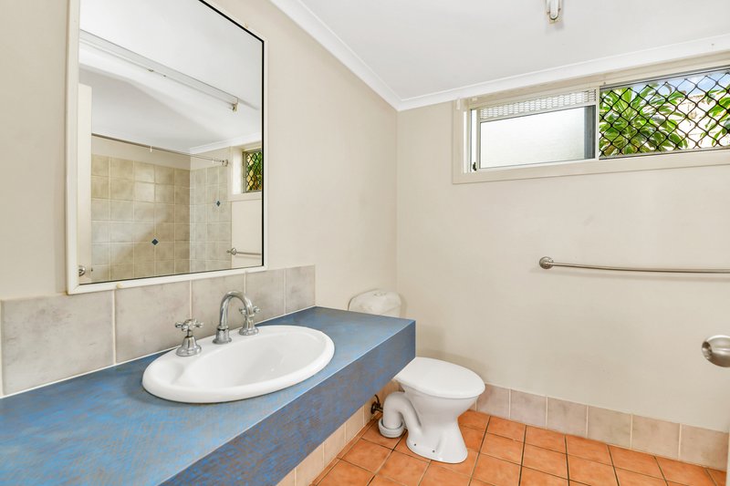 Photo - 7 & 14/249 Sheridan Street, Cairns North QLD 4870 - Image 4