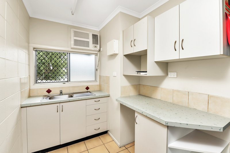 Photo - 7 & 14/249 Sheridan Street, Cairns North QLD 4870 - Image 6