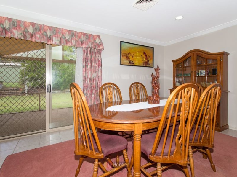 Photo - 7-15 Saxby Court, Park Ridge South QLD 4125 - Image 5