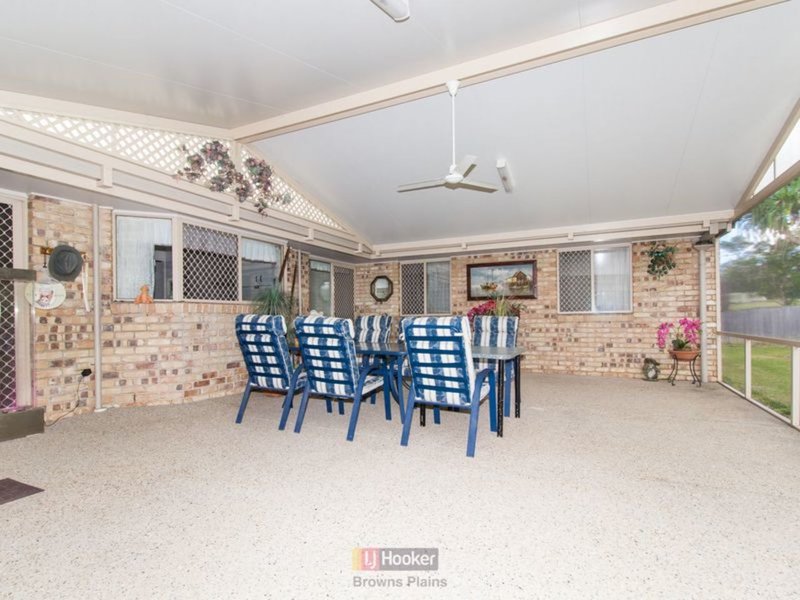 Photo - 7-15 Saxby Court, Park Ridge South QLD 4125 - Image 14