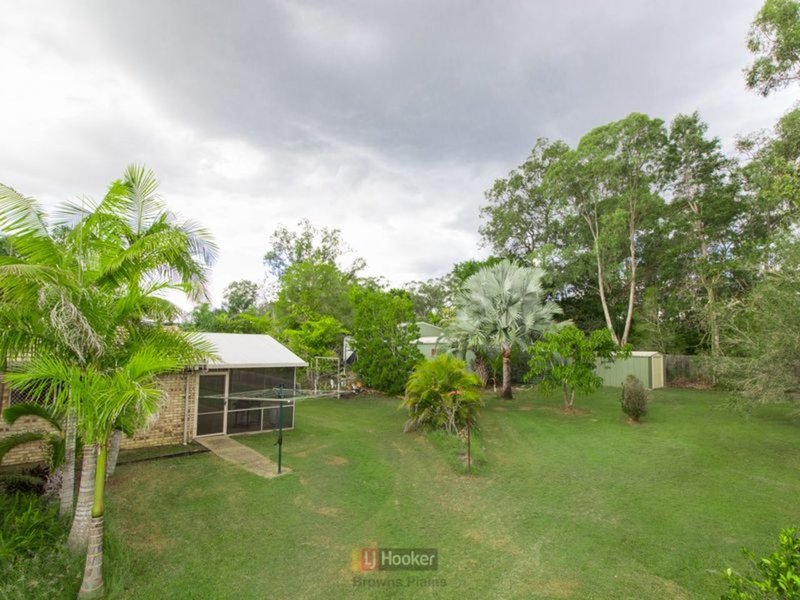 Photo - 7-15 Saxby Court, Park Ridge South QLD 4125 - Image 15