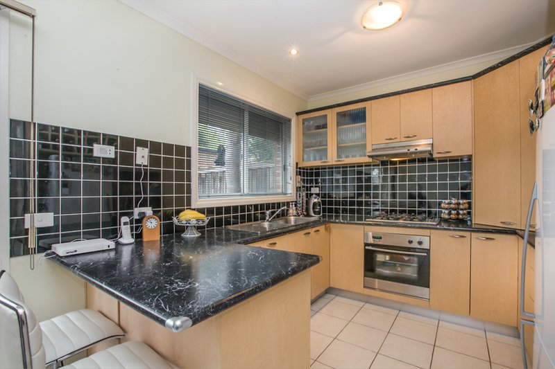 Photo - 7 / 31 Loxton Terrace, Epping VIC 3076 - Image 2