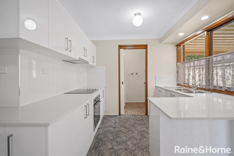 Photo - 7 & 7A Duardo Street, Edensor Park NSW 2176 - Image 4