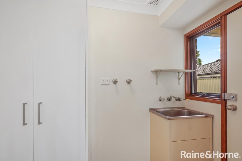 Photo - 7 & 7A Duardo Street, Edensor Park NSW 2176 - Image 5