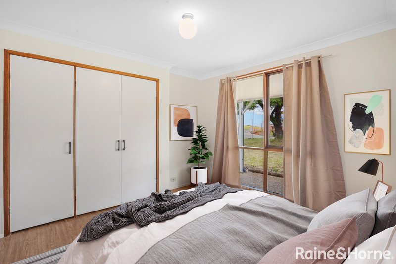 Photo - 7 & 7A Duardo Street, Edensor Park NSW 2176 - Image 7