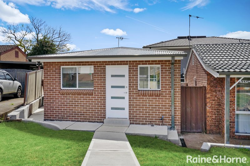 Photo - 7 & 7A Duardo Street, Edensor Park NSW 2176 - Image 10