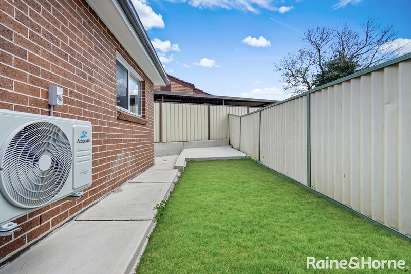 Photo - 7 & 7A Duardo Street, Edensor Park NSW 2176 - Image 16