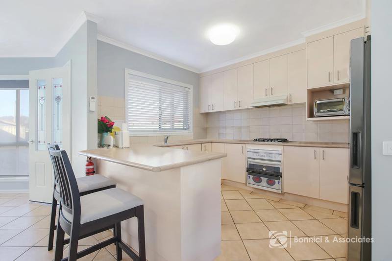 Photo - 7 & 7A Railway Street, Wodonga VIC 3690 - Image 4