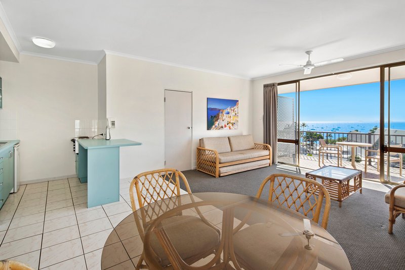 Photo - 7 & 7A/5 Golden Orchid Drive, Airlie Beach QLD 4802 - Image 10