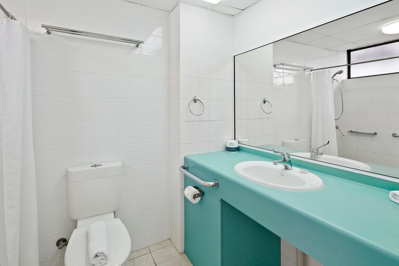 Photo - 7 & 7A/5 Golden Orchid Drive, Airlie Beach QLD 4802 - Image 14