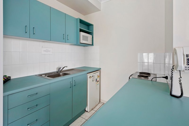 Photo - 7 & 7A/5 Golden Orchid Drive, Airlie Beach QLD 4802 - Image 18