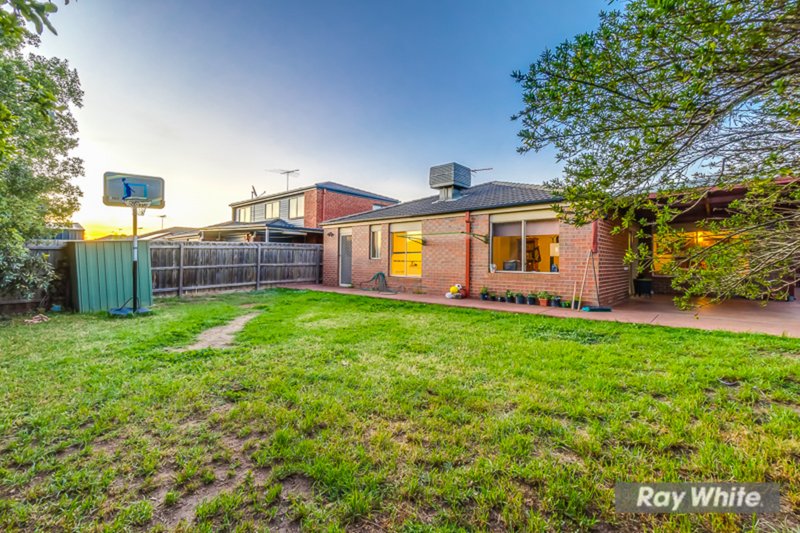 Photo - 7 Abbington Drive, Truganina VIC 3029 - Image 14